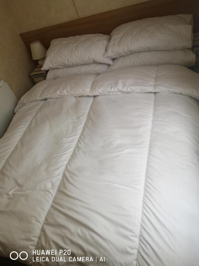 Lovely 2-Bed Caravan In Walton On The Naze 외부 사진